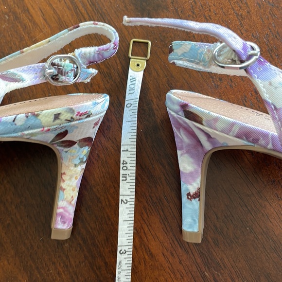 Christian Soriano for Payless floral shoes (sz 7 1/2) - Picture 4 of 7